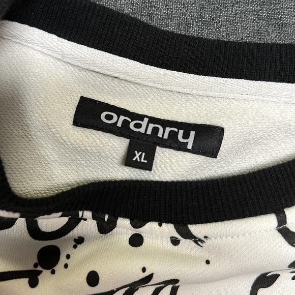 Far From Ordinary Crewneck - Picture 3 of 3